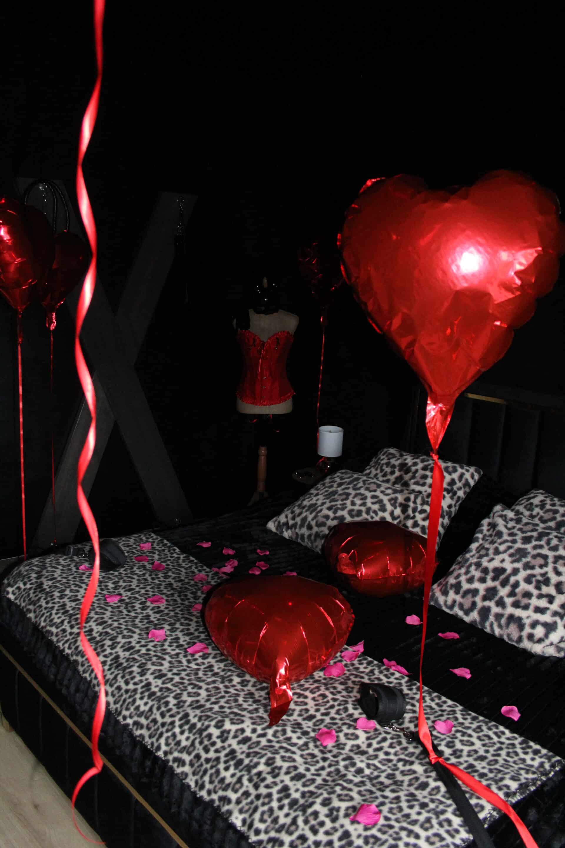 Love room lindomptable Mericourt 7 scaled